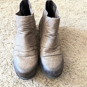 Earth Origins by Earth boots size 12